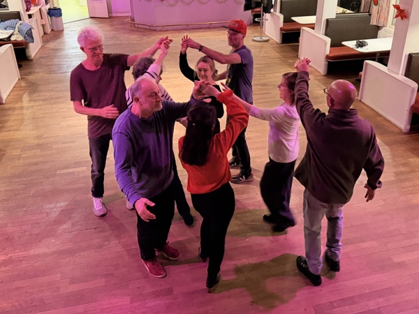 Betaalbare cursus/affordable course Rueda llanta, afuera, mi Flyer